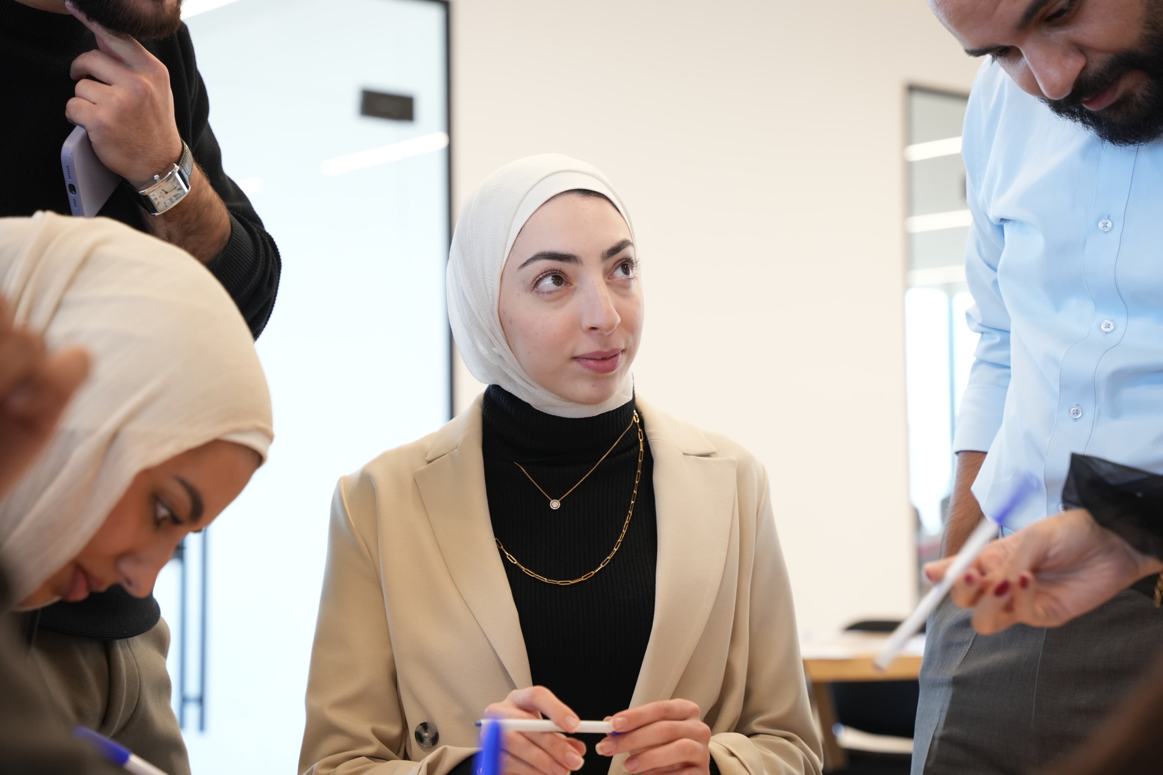 الشراكة مع الشباب